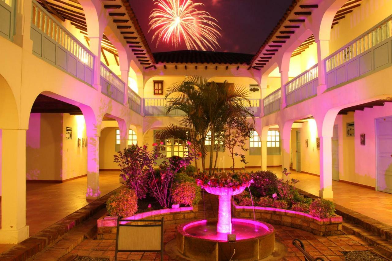 Hotel Aqua Vitae 비야 데 레이바 외부 사진